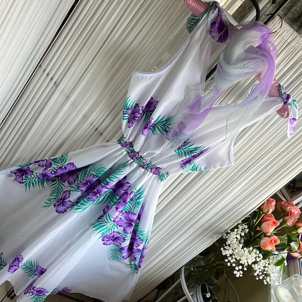 Gorgeous vintage Royal Hawaiian Creations XL Dress & Plisse scarf. CLX61